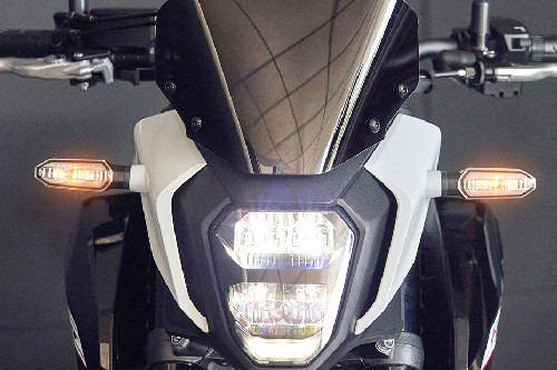 Honda CB500 Hornet Side Indicators Front