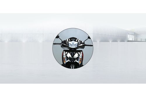 Honda Wave125 Alpha Head Light View