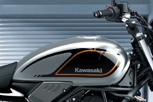 Kawasaki Z650RS Fuel Tank View