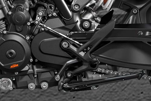 KTM 790 Duke Foot Rest View