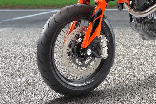 KTM 690 SMC-R Front Tyre View