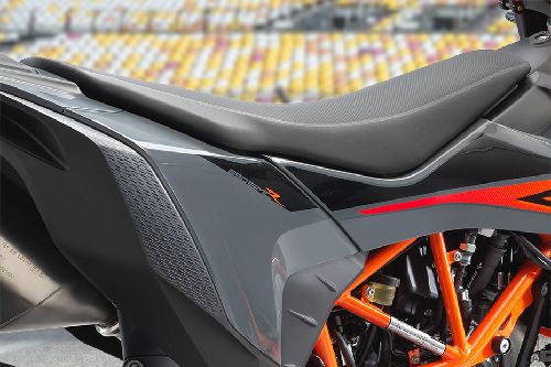 KTM 690 SMC-R Rider Seat View