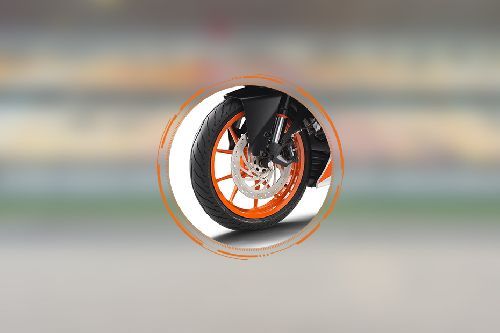 KTM RC 200 Front Tyre View