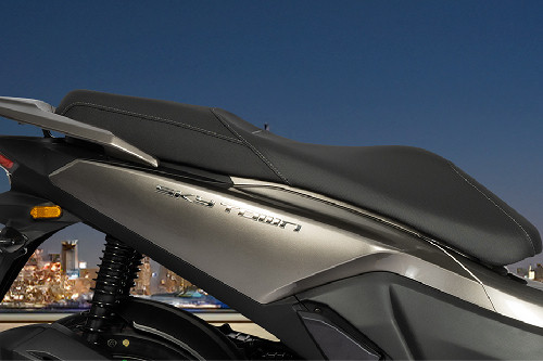 Kymco Skytown 150 Rider Seat View