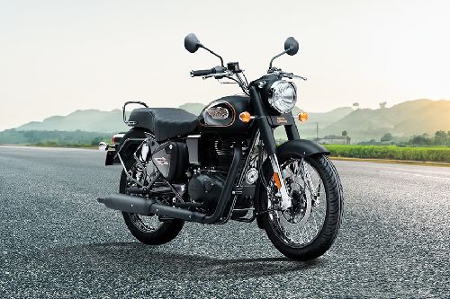 Slant Rear View Full Image Royal Enfield Bullet 350 Slant Rear View Full Image