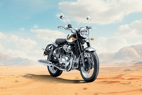 Slant Rear View Full Image Royal Enfield Classic 650 Slant Rear View Full Image