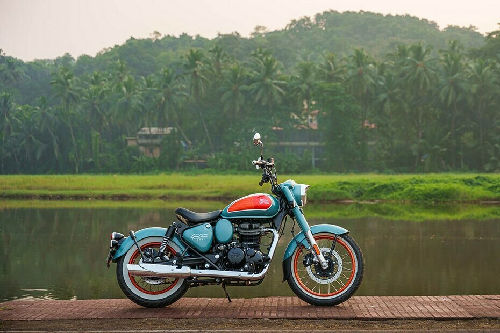 Royal Enfield Goan Classic 350 Right Side Viewfull Image