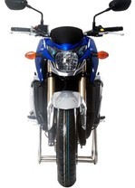 Suzuki GSR 750 Front View Full Image