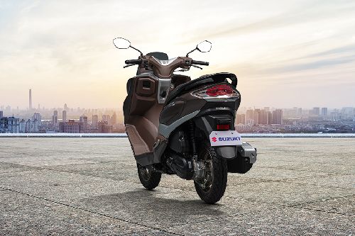 Suzuki Burgman Street 125 EX Slant Back Side View Right