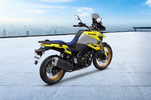 Suzuki V-Strom 1050 DE Back Side View