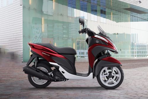Yamaha Tricity Right Side Viewfull Image
