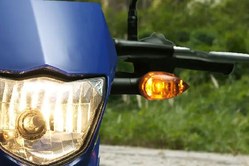 Yamaha XTZ 125 Side Indicators Front