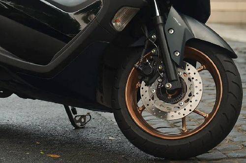 Yamaha Nmax Front Tyre View