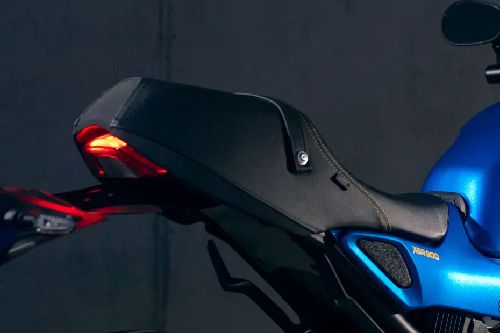 Yamaha XSR900 Tail Light View