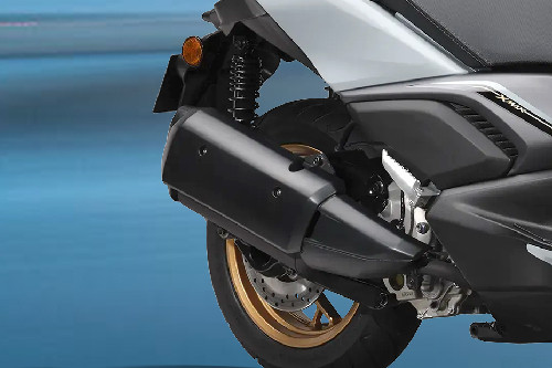 Exhaust View Yamaha Xmax Exhaust View