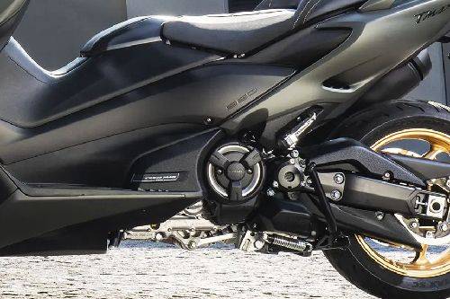 1000cc yamaha tmax price