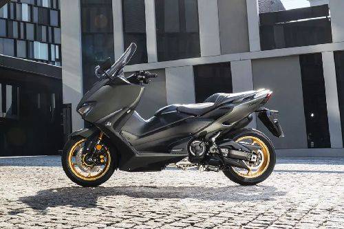 Yamaha TMAX Techmax 2023 Price Philippines, May Promos, Specs & Reviews