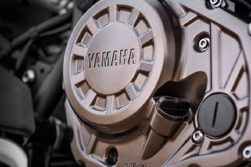 Yamaha Super Tenere ES Engine View