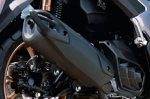 Yamaha Nmax Exhaust View