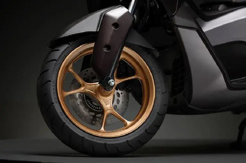 Yamaha Nmax Front Tyre