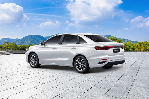 Rear Cross View of Geely Emgrand