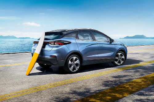 Geometry C Rear angle view