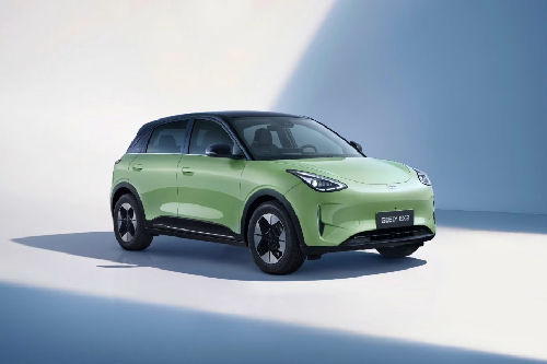 Geely EX2 Front Side View
