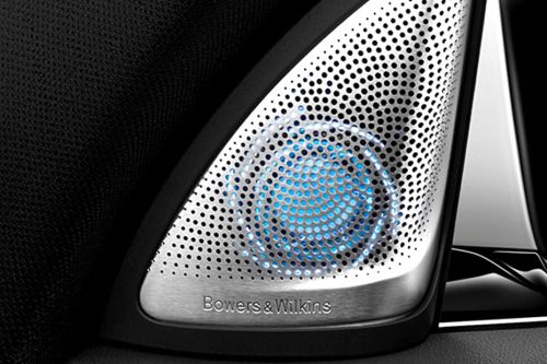 Speakers View of BMW 6 Series Gran Turismo