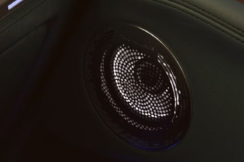 Speakers View of BMW XM