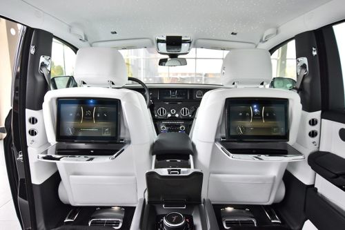Rear Seat Entertainment of Rolls-Royce Phantom