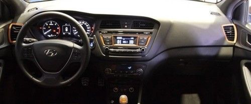 Dashboard View of i20 Cross Sport