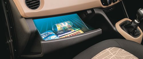 Hyundai Grand i10 Glove Box Open