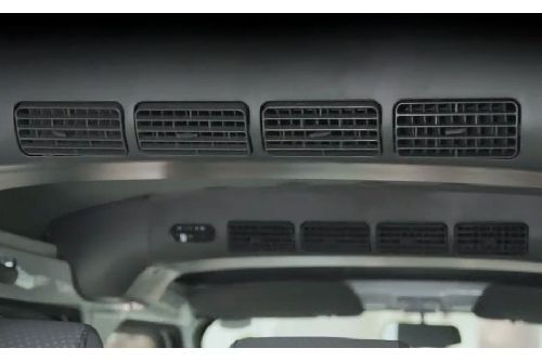 MZ40 Rear AC Controls