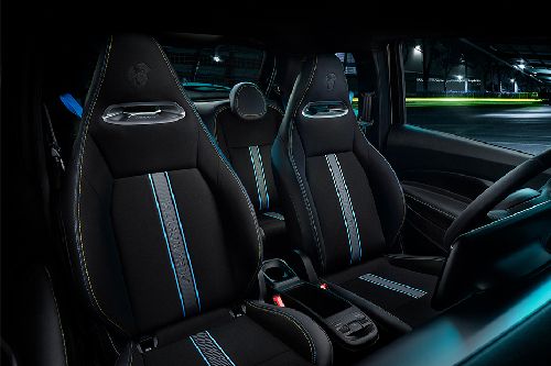 500E Front Seats