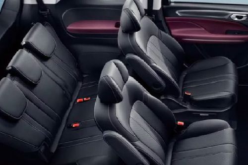 Front And Rear Seats Together GAC M6 Pro Front And Rear Seats Together