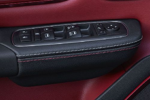 RAM 1500 Drivers Side In Side Door Controls