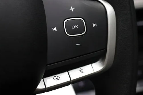 Changan Eado Plus Recessed Steering Controls