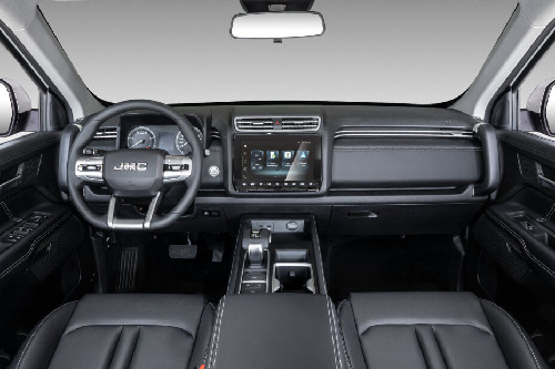 Dashboard View Dashboard View of Grand Avenue