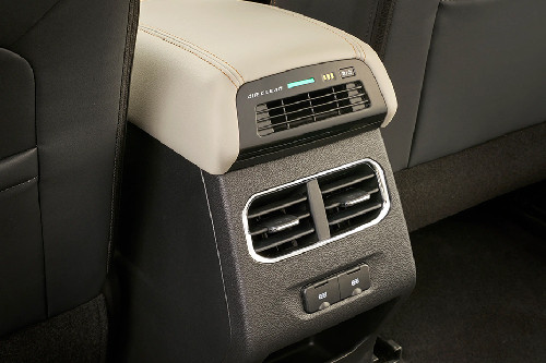 Haval H6 Rear AC Controls