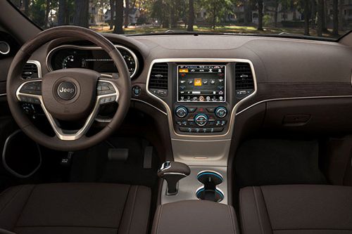 Dashboard View of Grand Cherokee