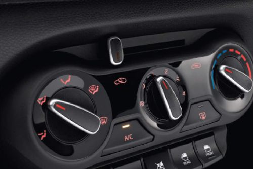 Front AC Controls of Kia Soluto