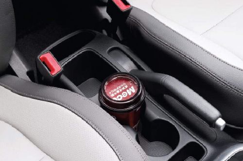 Soluto Front Cup Holder