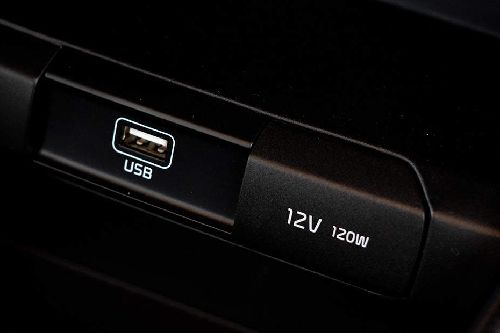 Accessory Power Outlet