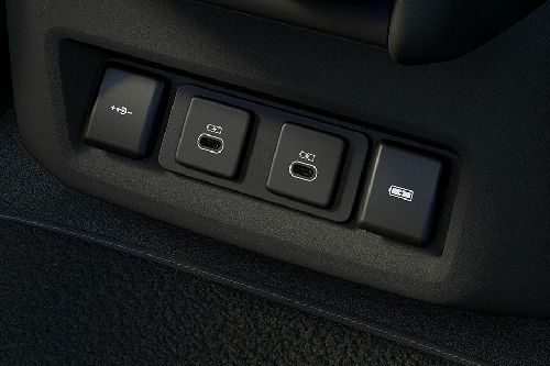 Power Accessories Outlet View of Land Rover Discovery