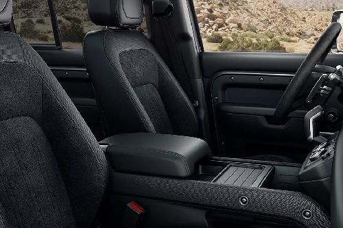 Defender 130 Front Center Divider