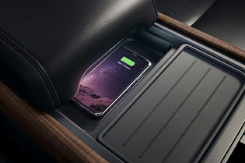 Power Accessories Outlet View of Land Rover Defender 130