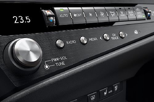 Front AC Controls of Lexus ES