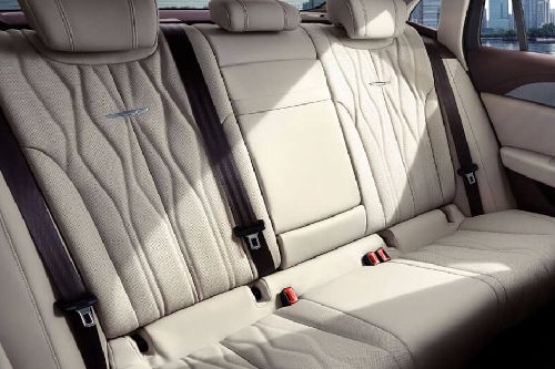 Hongqi H5 Rear Seats