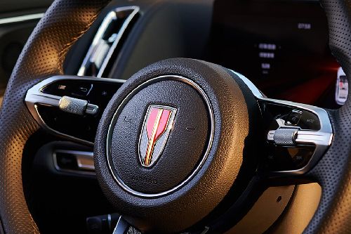 Hongqi HS3 Multi Function Steering