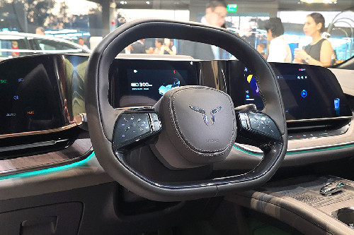 Hongqi EHS7 Steering Wheel